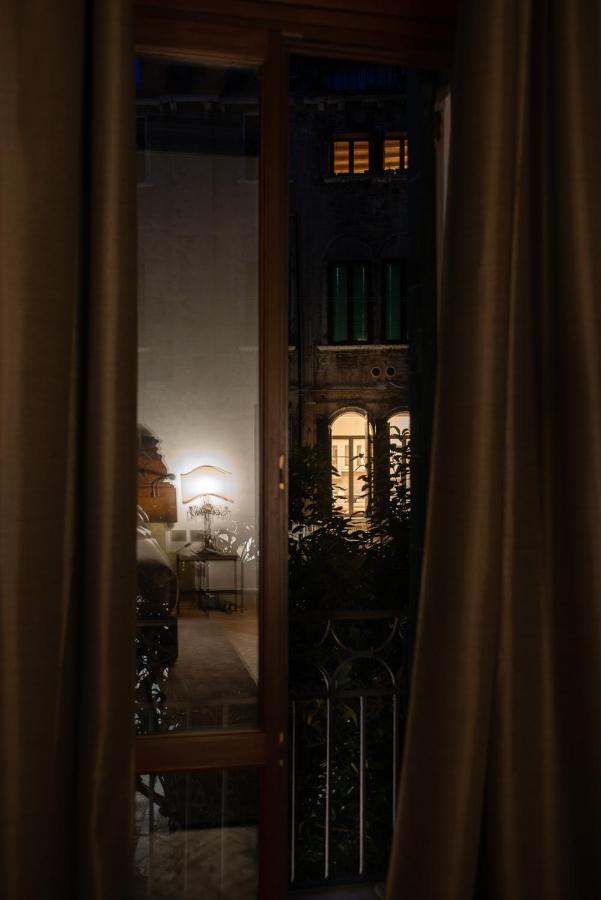 Eight Venezia Hotell Exteriör bild