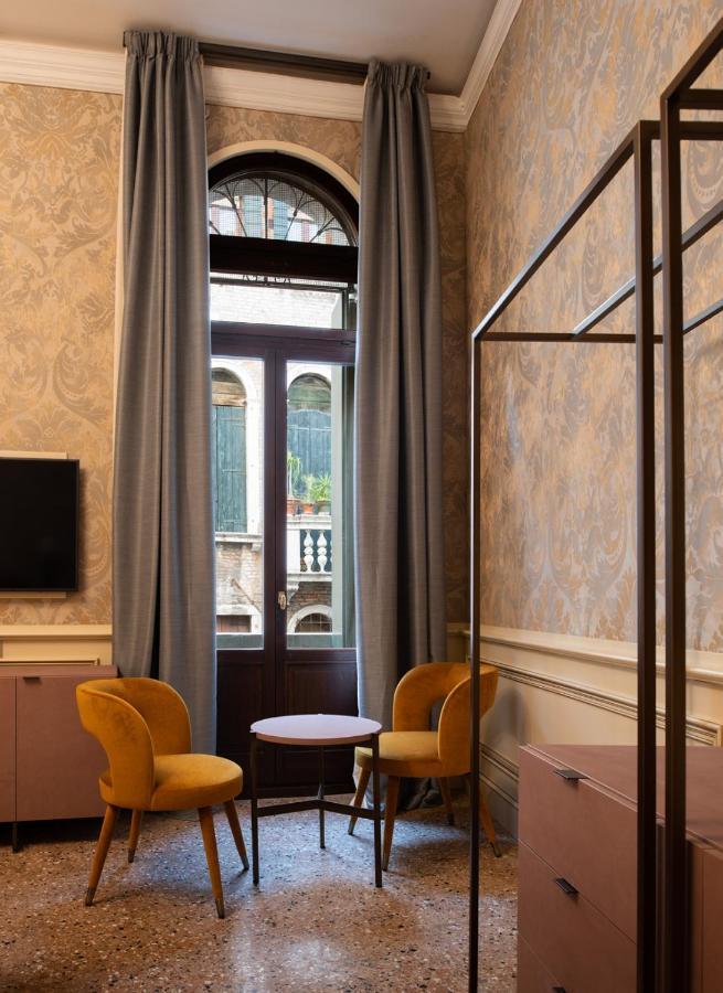 Eight Venezia Hotell Exteriör bild